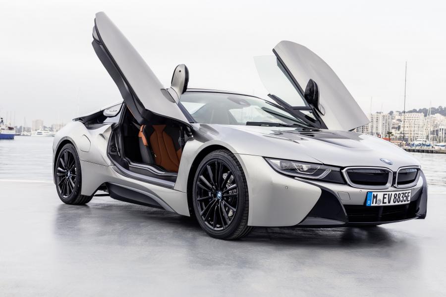  BMW i8 Roadster (I15) 2018 года  (WW) (фото 140 из 198)